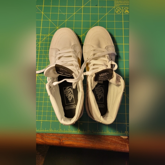 VANS New Womens sk8hi Slim Nintendo Limited Edition - Picture 5 of 10